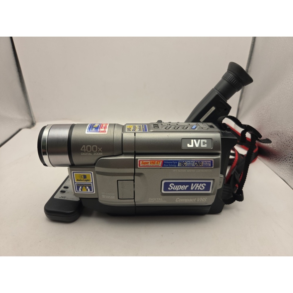 JVC Camcorder Model GR-SXM330U VHS With Remote Untested - FOR PARTS